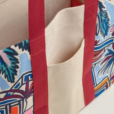Beach towels and bath accessories | Hermès USA